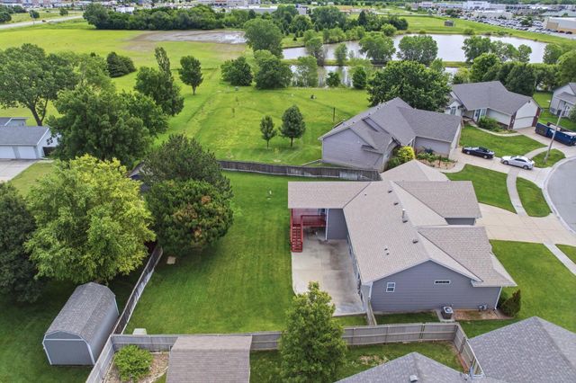 10902 W LANTANA ST, Wichita, KS 67205