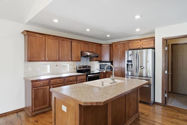 10902 W LANTANA ST, Wichita, KS 67205