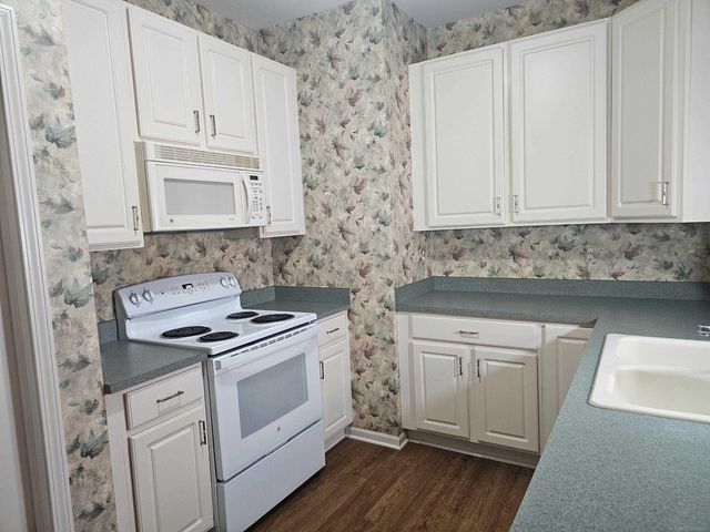 25951 Waterway Drive, Harrison Twp, MI 48045