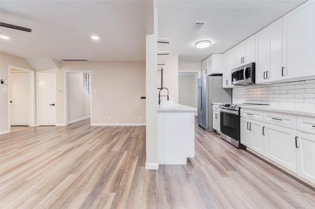 11222 Sagepark Lane, Houston, TX 77089