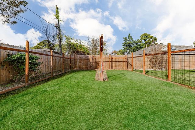 11222 Sagepark Lane, Houston, TX 77089