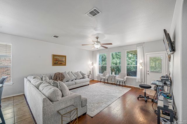 834 Point Crossing, San Antonio, TX 78253