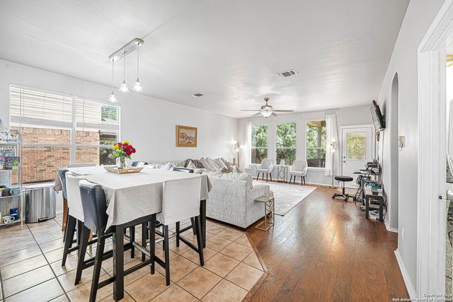 834 Point Crossing, San Antonio, TX 78253