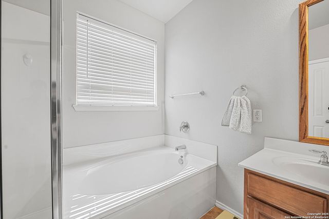 834 Point Crossing, San Antonio, TX 78253