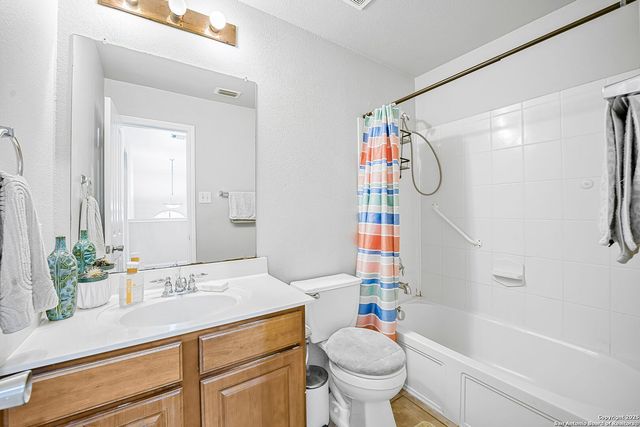 834 Point Crossing, San Antonio, TX 78253