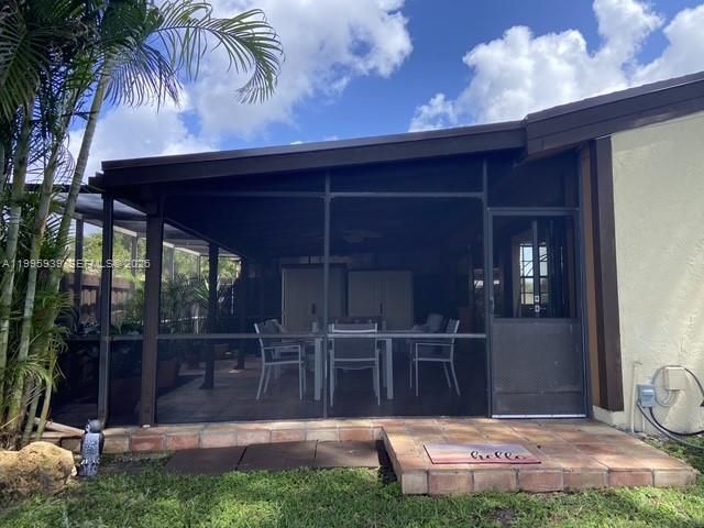 10361 Juniper Ct 10361, Pembroke Pines, FL 33026