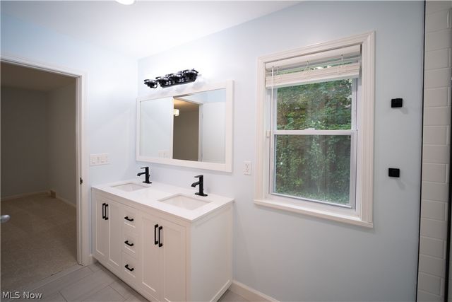 3130 Silver Lake Boulevard, Silver Lake, OH 44224
