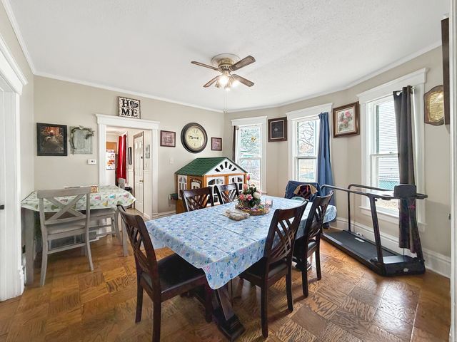 1607 S Highland Avenue, Freeport, IL 61032