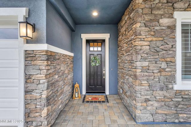 698 Sage Grouse Loop, Gardnerville, NV 89460