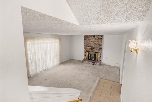 8003 Independence Ave, Stockton, CA 95209