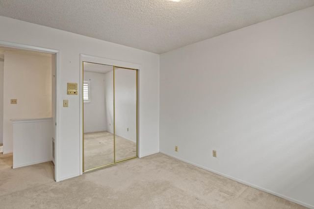 8003 Independence Ave, Stockton, CA 95209