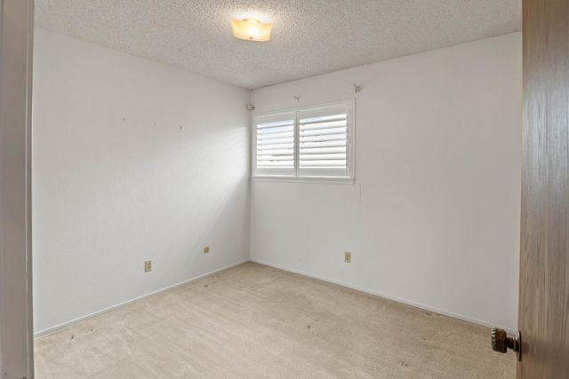 8003 Independence Ave, Stockton, CA 95209