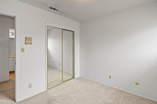 8003 Independence Ave, Stockton, CA 95209