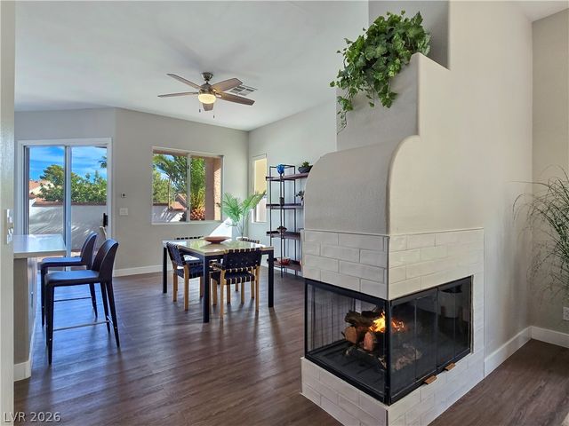 10104 Pinnacle View Place, Las Vegas, NV 89134