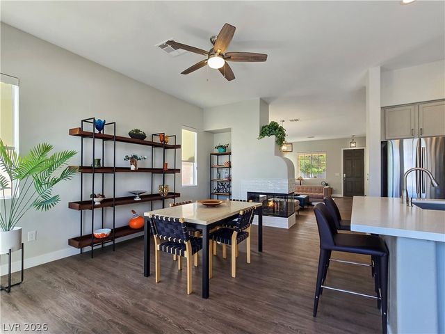 10104 Pinnacle View Place, Las Vegas, NV 89134