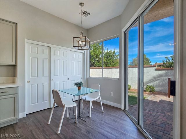 10104 Pinnacle View Place, Las Vegas, NV 89134