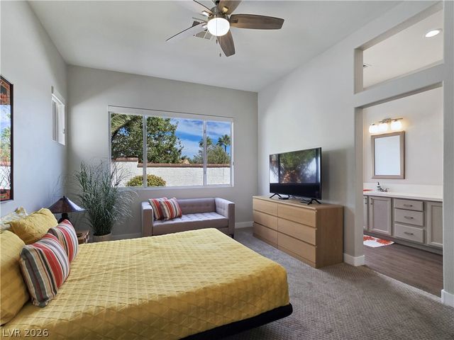 10104 Pinnacle View Place, Las Vegas, NV 89134