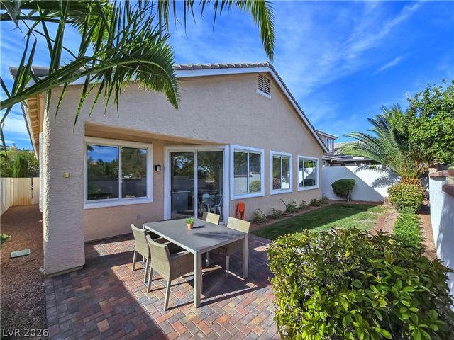 10104 Pinnacle View Place, Las Vegas, NV 89134