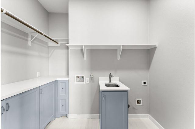 17714 Cypress Hill Drive, Rosharon, TX 77583