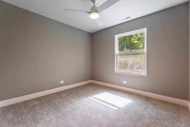1508 S 7th Avenue, Maywood, IL 60153