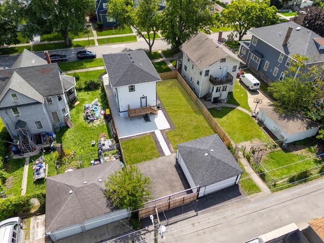 1508 S 7th Avenue, Maywood, IL 60153