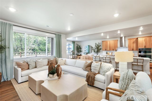 32149 Pacific Avenue SE, Black Diamond, WA 98010