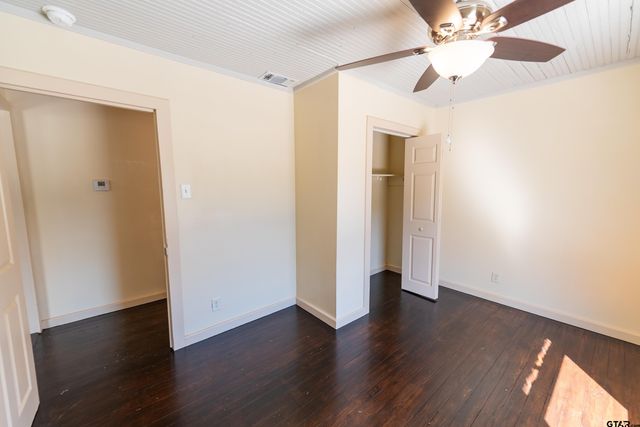 615 Holbrook St., Mt Vernon, TX 75457