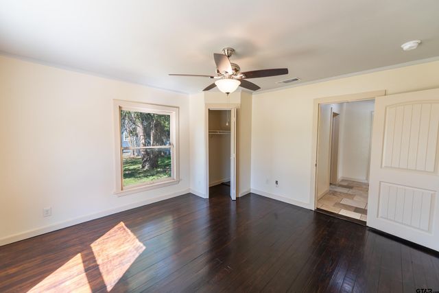 615 Holbrook St., Mt Vernon, TX 75457