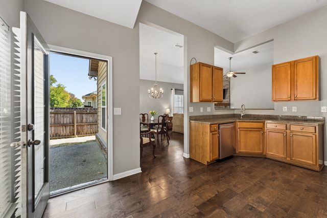 1015 Achiever Cir, Spring Hill, TN 37174