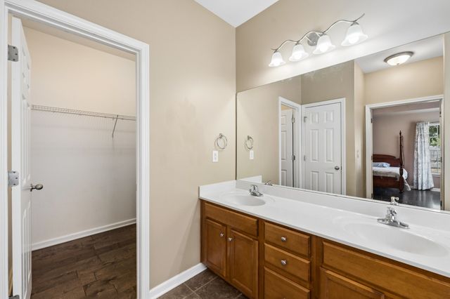1015 Achiever Cir, Spring Hill, TN 37174