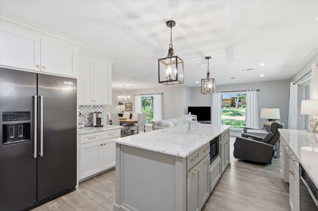 12 Timbergreen Circle, Denton, TX 76205