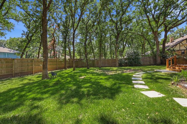12 Timbergreen Circle, Denton, TX 76205