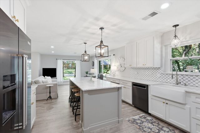 12 Timbergreen Circle, Denton, TX 76205