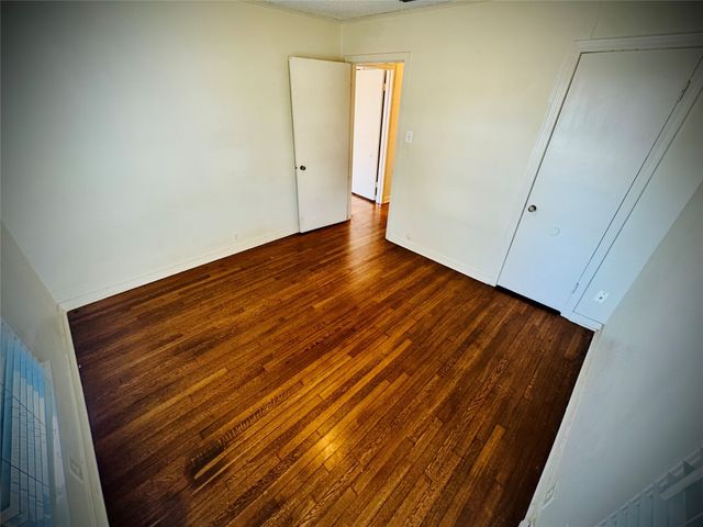 415 W Taylor Street, Sherman, TX 75092