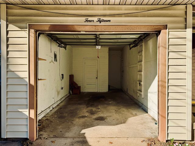 415 W Taylor Street, Sherman, TX 75092