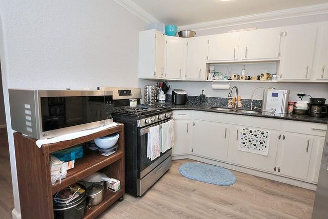 5636 James Way, Sacramento, CA 95822