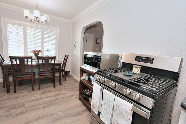 5636 James Way, Sacramento, CA 95822