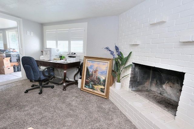 5636 James Way, Sacramento, CA 95822