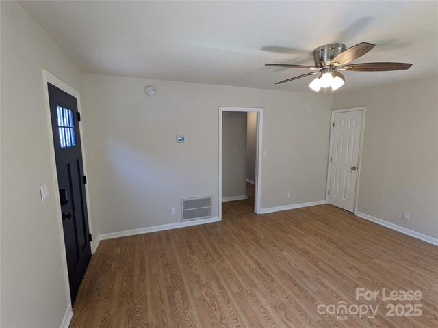 25.5 Woodrow Avenue, Asheville, NC 28801