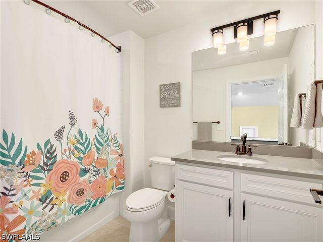 9487 Greyhawk TRL, Naples, FL 34120