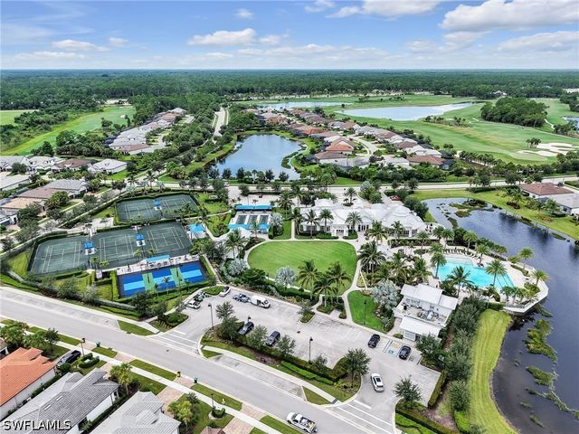 9487 Greyhawk TRL, Naples, FL 34120