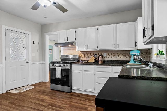 611 Monroe STREET, Onalaska, WI 54650