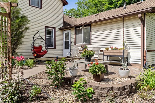 611 Monroe STREET, Onalaska, WI 54650