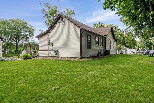 611 Monroe STREET, Onalaska, WI 54650