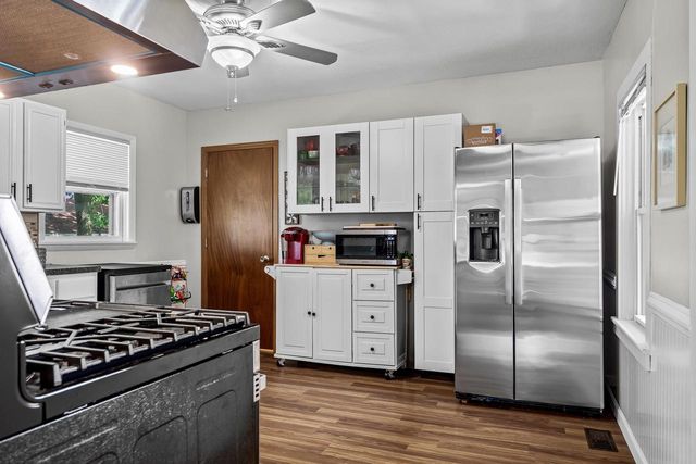 611 Monroe STREET, Onalaska, WI 54650