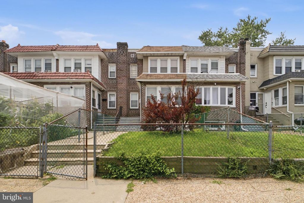 297 RAND ST, Camden, NJ 08105