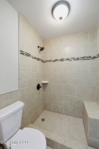 1264 Woodfield Drive, Jackson, MS 39211