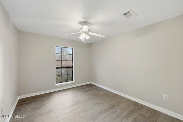 1264 Woodfield Drive, Jackson, MS 39211