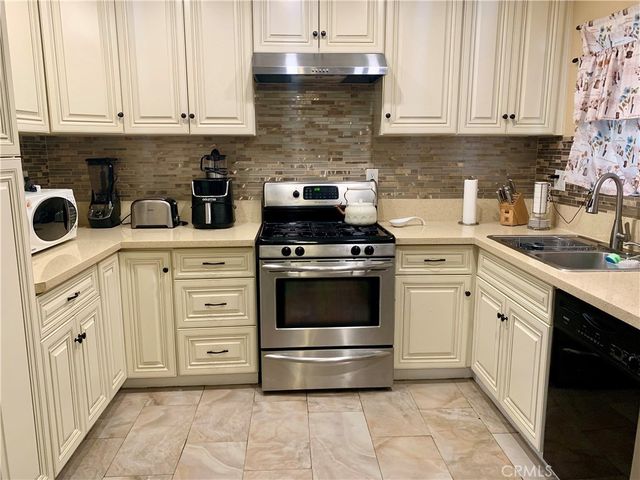4751 Howard, Montclair, CA 91763