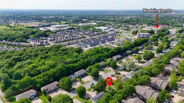 540-546 Betty Jo Drive, Fayetteville, AR 72701